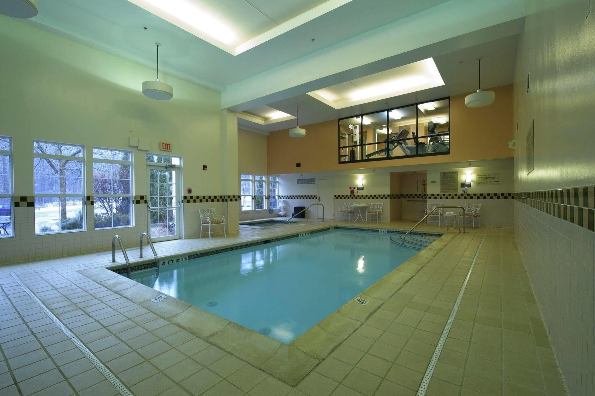 D. Hotel Suites & Spa Холиок Экстерьер фото